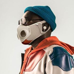 Τώρα μπορείς να ακούς μουσική από τη &lt;em>μάσκα&lt;/em> προστασίας σου