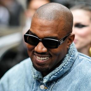 Η Adidas έκανε πολύ φτωχότερο τον Kanye West