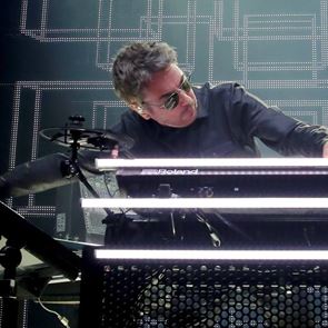 Οι μελλοντικοί ήχοι της Renault από τον Jean-Michel Jarre