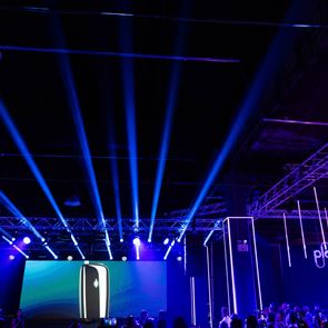 Όσα συνέβησαν στο εντυπωσιακό λανσάρισμα του Ploom στην Ελλάδα