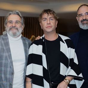 Μόλις τσεκάραμε τα πιο εντυπωσιακά γυαλιά για την ερχόμενη άνοιξη