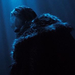 Ο Bill Skarsgård μιλά για τη μεταμόρφωσή του στο Nosferatu