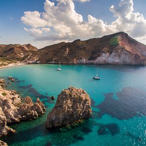 Στη 2η θέση παγκοσμίως η Ελλάδα στις Γαλάζιες Σημαίες &lt;em>2020&lt;/em>