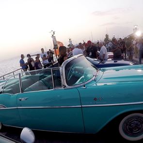 Alimos Classic Cars &amp; Motorbikes για λάτρεις των vintage αυτοκινήτων και μηχανών