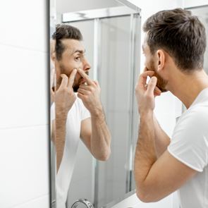 Ακμή ενηλίκων: Αιτίες εμφάνισης και τρόποι αντιμετώπισης