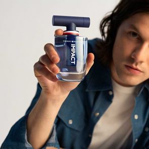 Πώς θα αποκτήσεις τα καλύτερα Tommy Hilfiger &lt;em>αρώματα&lt;/em> στη μισή τιμή