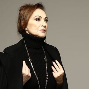 Φιλαρέτη Κομνηνού, πώς είναι να σε σκηνοθετεί ο γιος σου