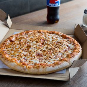 Τι πραγματικά οδήγησε την Pizza Hut εκτός Ελλάδος
