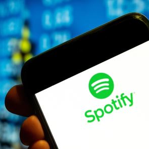 Αντίο ζωή: Τώρα μπορείς να καείς παίζοντας φιδάκι στο Spotify