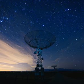 Υπάρχει μία ομάδα επιστημόνων που προσπαθεί να μιλήσει με εξωγήινους
