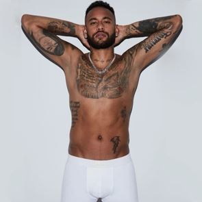 O Neymar έγινε μοντέλο για χάρη της Kim Kardashian