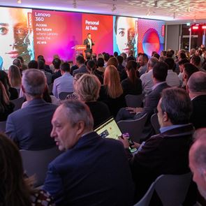 H Lenovo οδηγεί τις εξελίξεις στην εποχή της τεχνητής νοημοσύνης