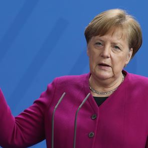 Πώς ο κορονοϊός ενίσχυσε το προφίλ της Angela Merkel