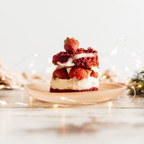 Χριστουγεννιάτικα γλυκά που δεν είναι κουραμπιέδες ή μελομακάρονα