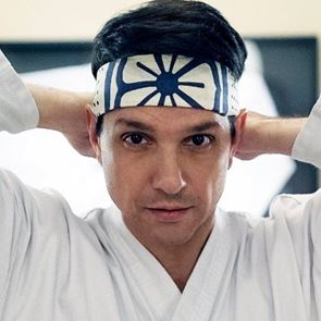 Ήρθε η ώρα να μιλήσουμε για τα νέα επεισόδια Cobra Kai