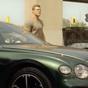 Πώς είναι να οδηγείς μία Bentley 200 χιλιάδων Ευρώ