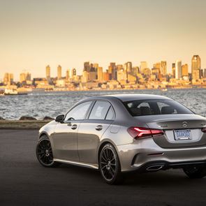 Τα πιο εμβληματικά μοντέλα 7 κορυφαίων αυτοκινητοβιομηχανιών