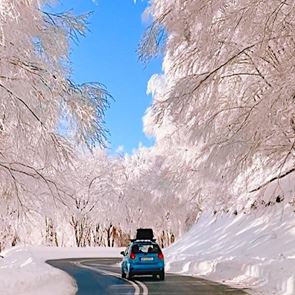 O δημιουργός του πιο viral ταξιδιωτικού βίντεο στα social media