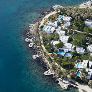 Για κρητικό Πάσχα στο Minos Beach Art Hotel