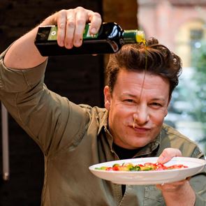 Το Food Fight Club των Jamie Oliver και Jimmy Doherty επιστρέφει