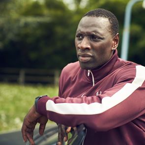 Στο νέο trailer του Lupin ο Omar Sy παίζει τα ρέστα