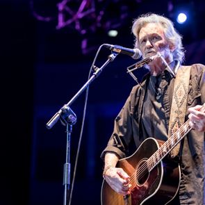 Έφυγε από τη ζωή ο σπουδαίος μουσικός Kris Kristofferson