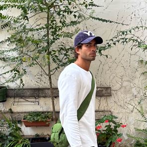 Στη ντουλάπα του Andrew Georgiades