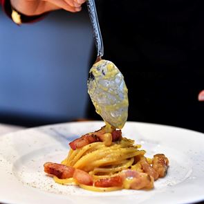 Η τέλεια carbonara μέσα από ένα γαστρονομικό τριήμερο στη Ρώμη