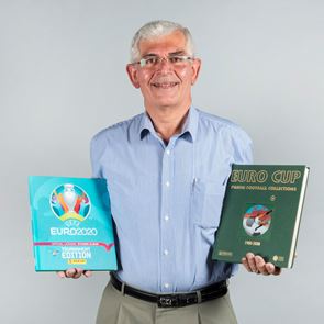 Ο μεγαλύτερος συλλέκτης αυτοκόλλητων Panini στην Ελλάδα