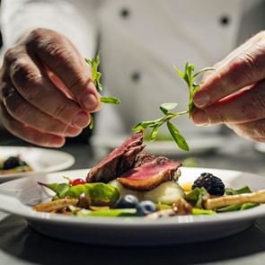 Tasty Awards 2023: Στην τελική ευθεία ψηφίζουμε τα αγαπημένα μας bars