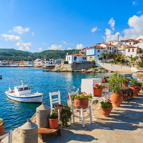Πόσο πιθανά είναι τα τοπικά lockdowns εν μέσω της τουριστικής περιόδου