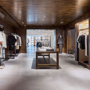 Άνοιξε το νέο κατάστημα ZARA στο εμβληματικό κτίριο του Μινιόν στην Αθήνα (εικόνες