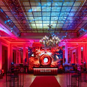The Macallan: Πώς 200 χρόνια ιστορίας χωρούν σε μία μοναδική εμφιάλωση