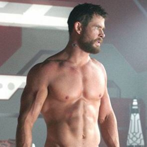 Το workout του Chris Hemsworth περιλαμβάνει &#39;πολλές φωνές και ουρλιαχτά