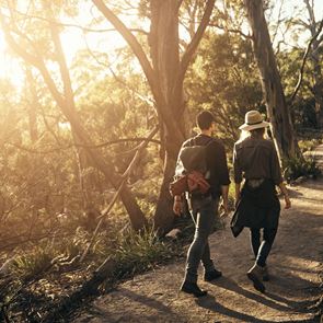 Τα οφέλη του περπατήματος στη φύση που κανένας δεν σου λέει