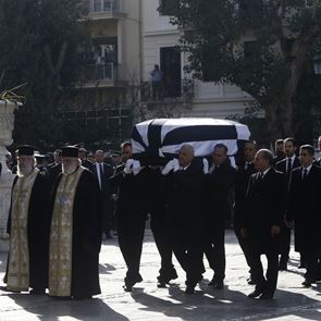 Κηδεύτηκε ο τέως βασιλιάς Κωνσταντίνος
