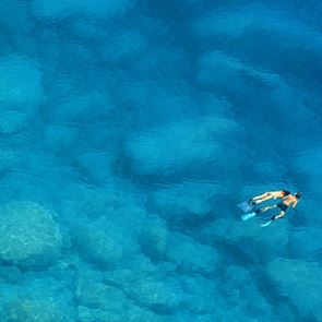 To &#39;εναλλακτικό&#39; νησί που εκθειάζουν τα ξένα ΜΜΕ