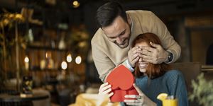 Δώρα που ΔΕΝ πρέπει να κάνεις του Αγίου Βαλεντίνου