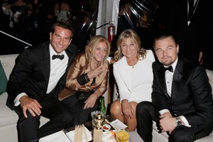 Ο Bradley Cooper δεν έχει πόρτες στην κρεβατοκάμαρά του αλλά ούτε και στο μπάνιο του