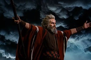 Οι ομορφότερες εκκλησίες για Επιτάφιο και Ανάσταση αν κάνεις Πάσχα στην Αθήνα