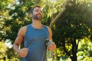 Ένας 33χρονος παρέμεινε ζωντανός χωρίς πνεύμονες για 48 ώρες