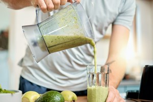Το viral smoothie που κρατά ξεκούραστους τους διάσημους