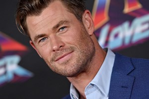 Ζηλέψαμε τα ρολόγια του Chris Hemsworth