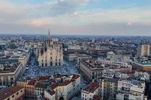 Ζητείται δάσκαλος με ετήσια αμοιβή 185.000 ευρώ -Θα κάνει τον γύρο της Ευρώπης