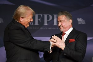 Ο Trump έβγαλε δικό του κρυπτονόμισμα - Εκτοξεύθηκε αμέσως σε αξία