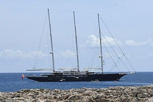 Μπορείς να αγοράσεις το ιδιωτικό τζετ του Jeff Bezos πλέον, αν έχεις δυο φράγκα στην άκρη