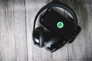 Τελικά, θα αυξηθεί η συνδρομή στο ελληνικό Spotify;