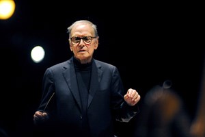 Η ζωή του Julio Iglesias γίνεται σειρά στο Netflix