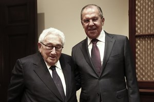 Έφυγε' από τη ζωή ο πρώην υπουργός Εξωτερικών των ΗΠΑ, Henry Kissinger