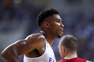 Πέθανε ο Jerry West, ο άνθρωπος που χάρισε τη φιγούρα του στο logo του NBA
